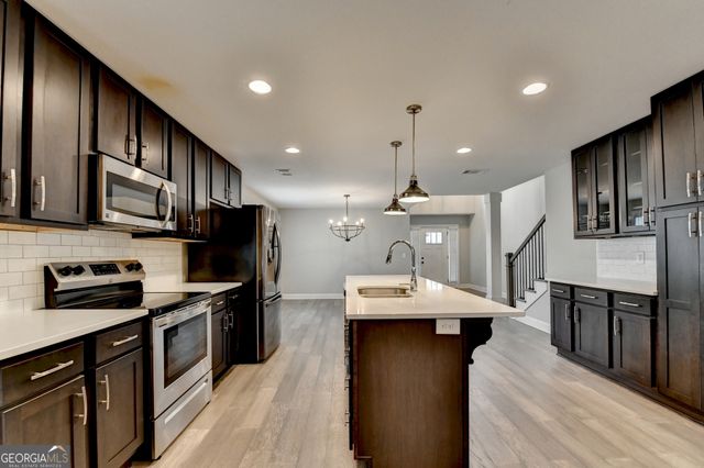 131 Brookstone Drive, Carrollton, GA 30116