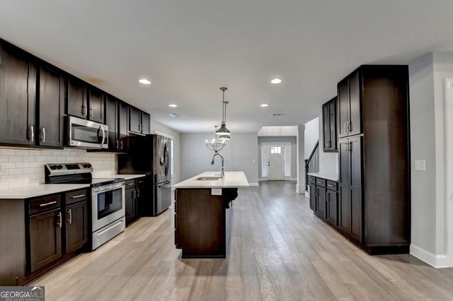 131 Brookstone Drive, Carrollton, GA 30116