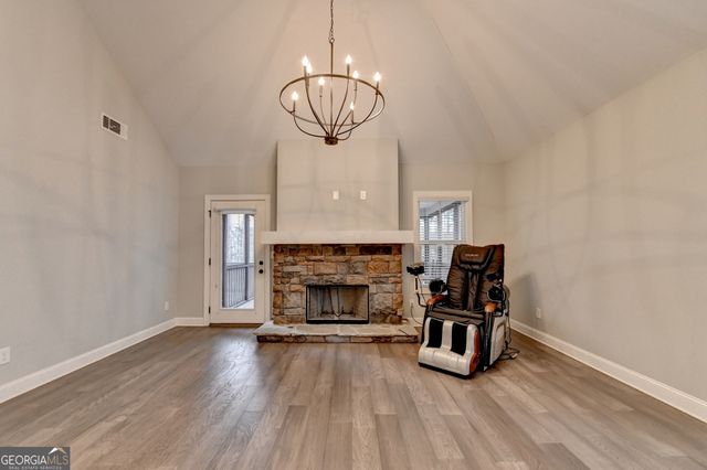 131 Brookstone Drive, Carrollton, GA 30116