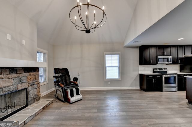 131 Brookstone Drive, Carrollton, GA 30116