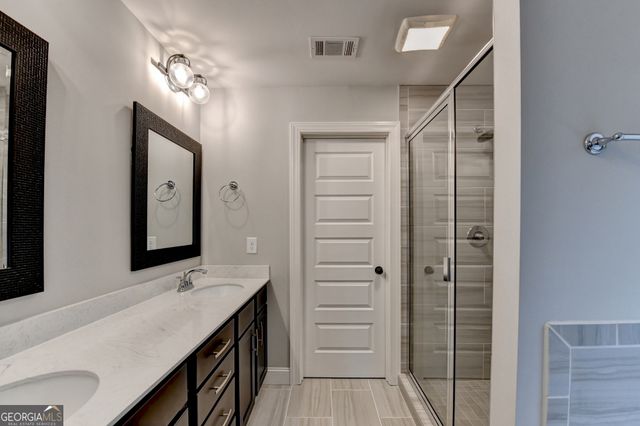 131 Brookstone Drive, Carrollton, GA 30116