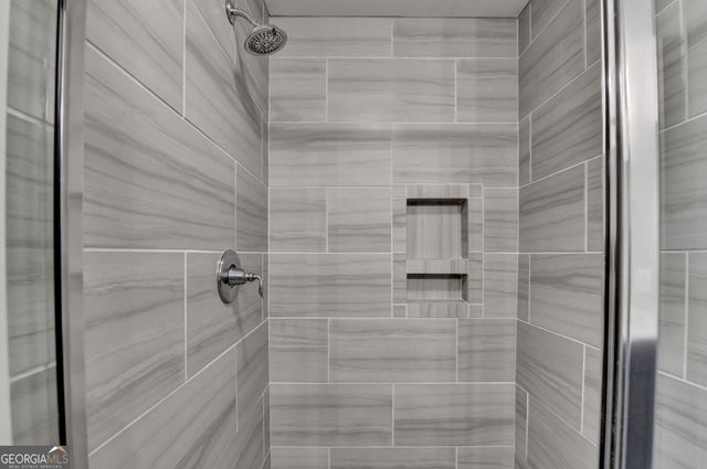 131 Brookstone Drive, Carrollton, GA 30116