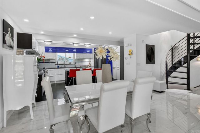 240 WINDWARD PASSAGE 1004, Clearwater Beach, FL 33767
