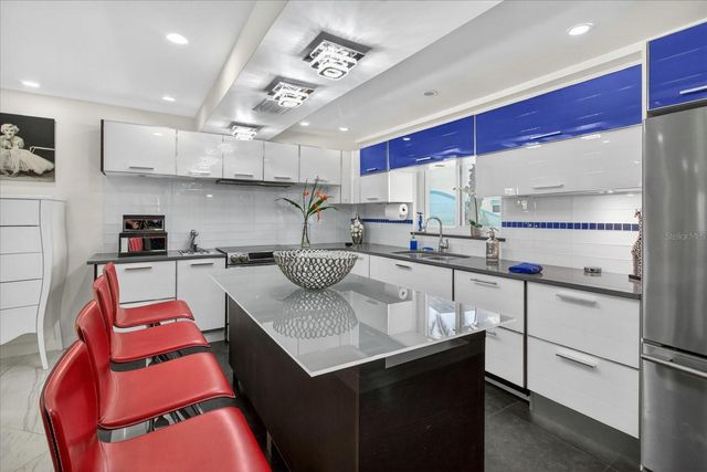 240 WINDWARD PASSAGE 1004, Clearwater Beach, FL 33767