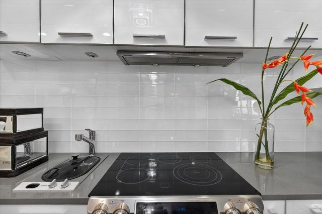 240 WINDWARD PASSAGE 1004, Clearwater Beach, FL 33767