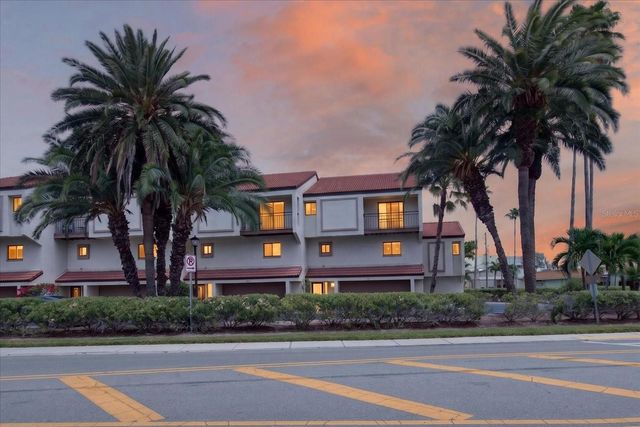 240 WINDWARD PASSAGE 1004, Clearwater Beach, FL 33767