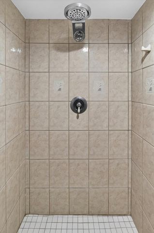 240 WINDWARD PASSAGE 1004, Clearwater Beach, FL 33767