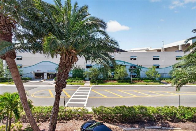 240 WINDWARD PASSAGE 1004, Clearwater Beach, FL 33767