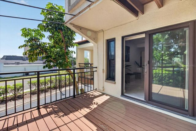 240 WINDWARD PASSAGE 1004, Clearwater Beach, FL 33767