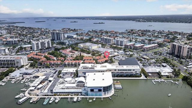 240 WINDWARD PASSAGE 1004, Clearwater Beach, FL 33767