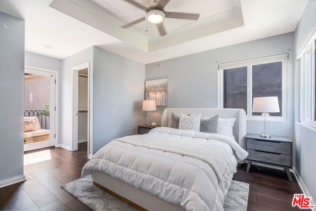 2422 N Ardmore Avenue, Manhattan Beach, CA 90266