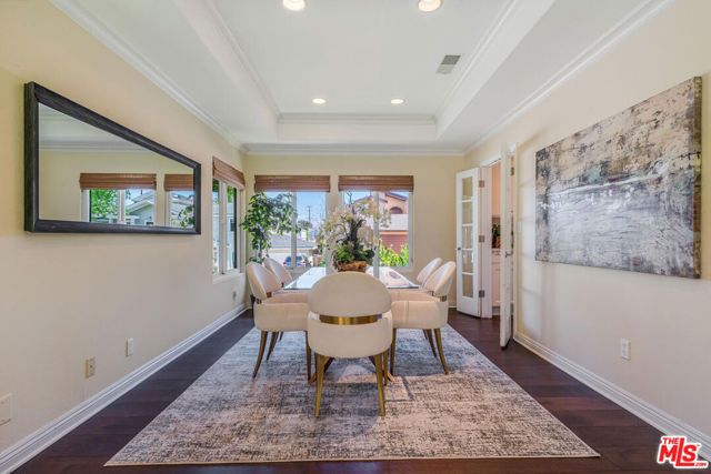 2422 N Ardmore Avenue, Manhattan Beach, CA 90266