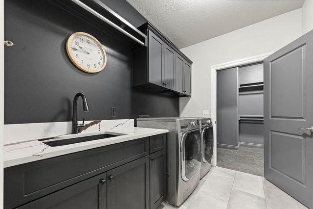 2114 S Celtic St, Wichita, KS 67230