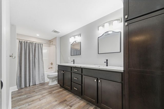 2114 S Celtic St, Wichita, KS 67230