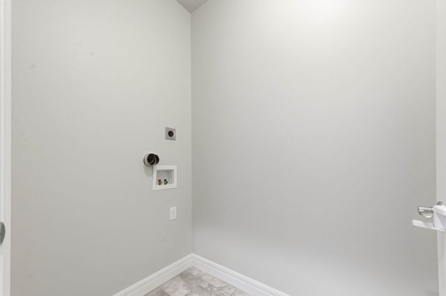 2114 S Celtic St, Wichita, KS 67230