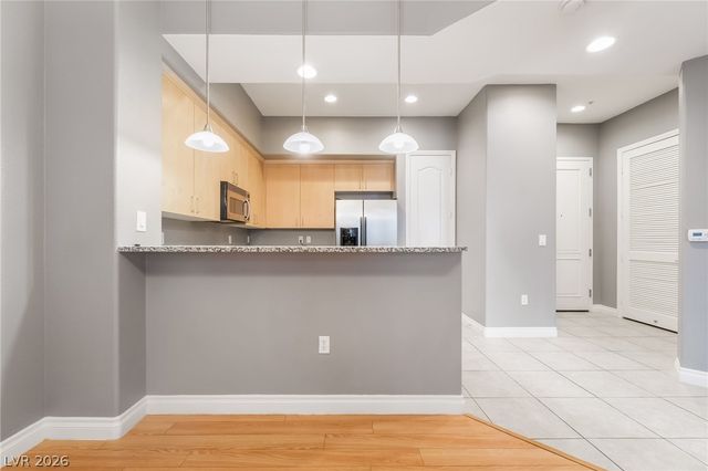 50 East Serene Avenue 412, Las Vegas, NV 89123