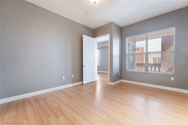 50 East Serene Avenue 412, Las Vegas, NV 89123