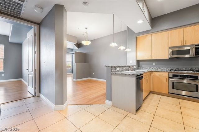 50 East Serene Avenue 412, Las Vegas, NV 89123
