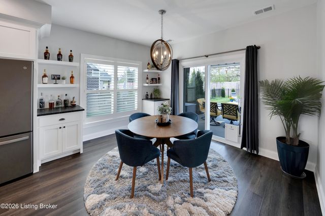 12102 Cypress Ridge Dr, Louisville, KY 40299