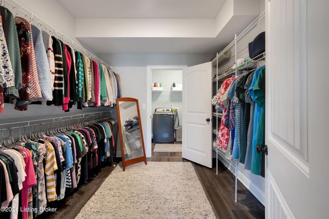 12102 Cypress Ridge Dr, Louisville, KY 40299