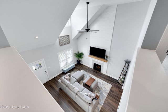 12102 Cypress Ridge Dr, Louisville, KY 40299