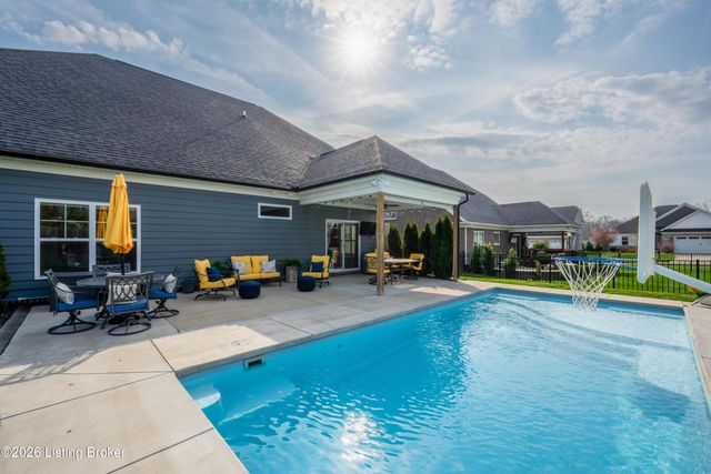 12102 Cypress Ridge Dr, Louisville, KY 40299