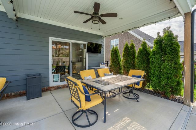 12102 Cypress Ridge Dr, Louisville, KY 40299