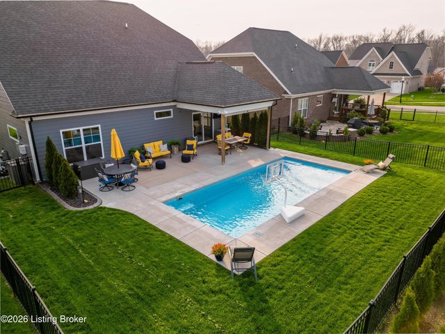 12102 Cypress Ridge Dr, Louisville, KY 40299