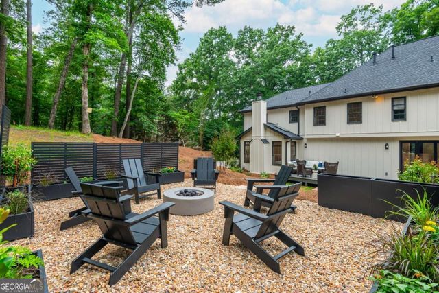 9460 Mistwater Close, Roswell, GA 30076