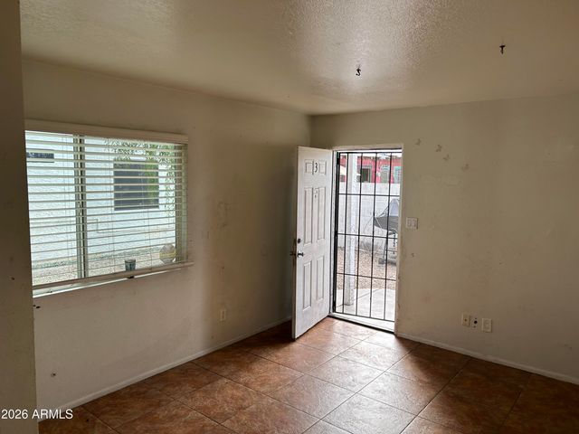 1318 E CULVER Street, Phoenix, AZ 85006