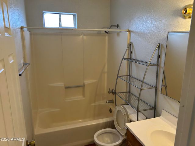 1318 E CULVER Street, Phoenix, AZ 85006