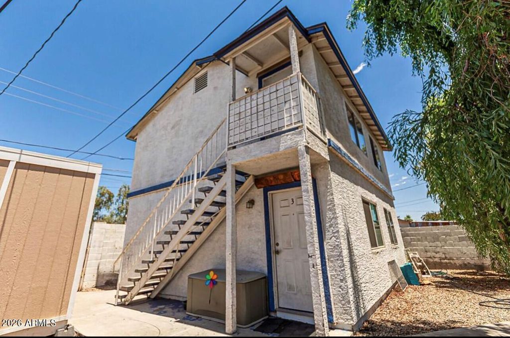 Image 3 of property listing at 1318 E CULVER Street, Phoenix, AZ 85006