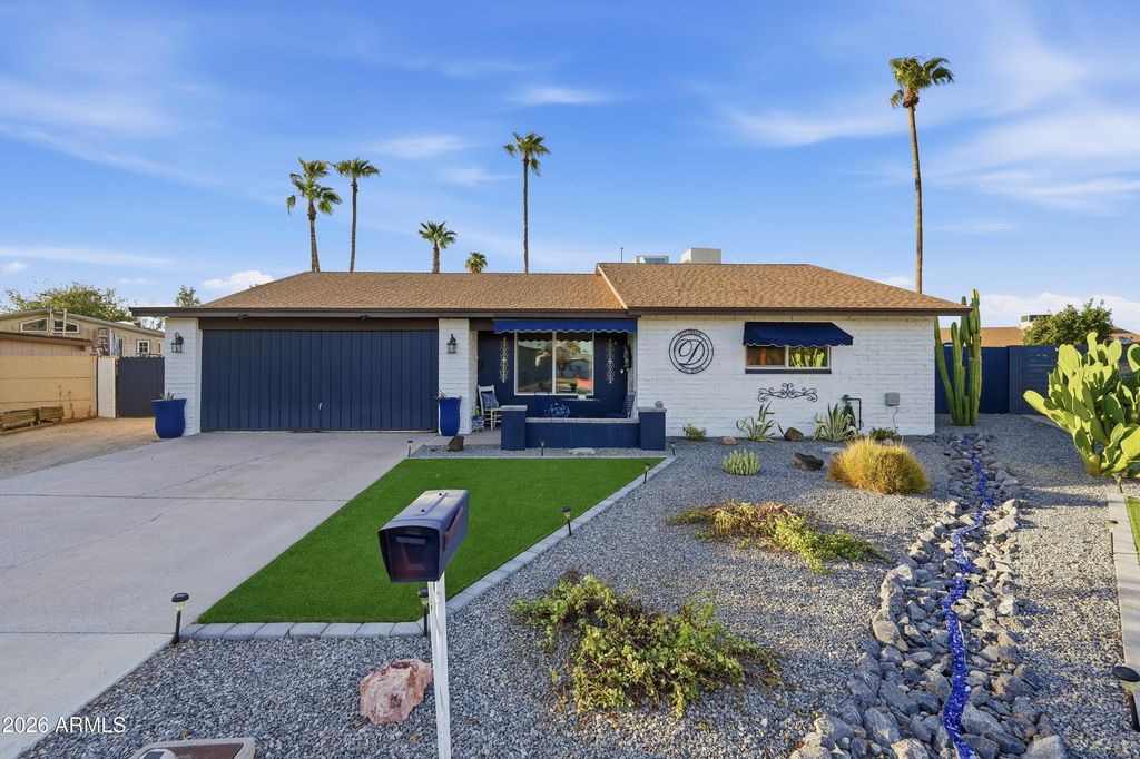 4336 W SUNNYSIDE Avenue, Glendale, AZ 85304 — photo 2