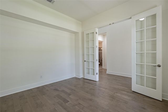 212 Eiglehart RD, Austin, TX 78737