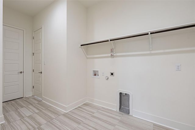 212 Eiglehart RD, Austin, TX 78737