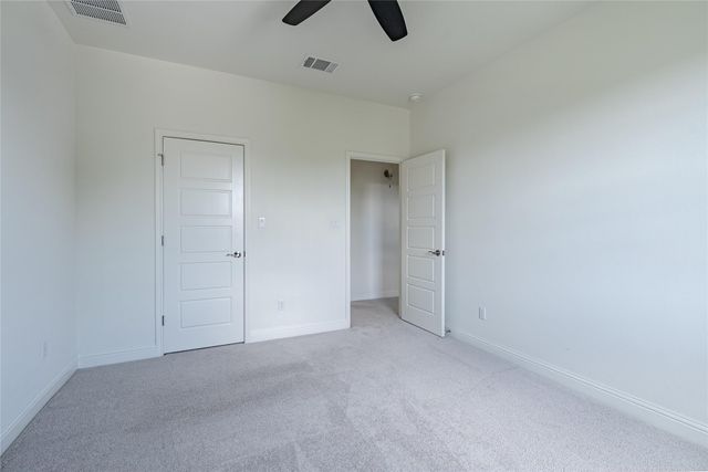 212 Eiglehart RD, Austin, TX 78737