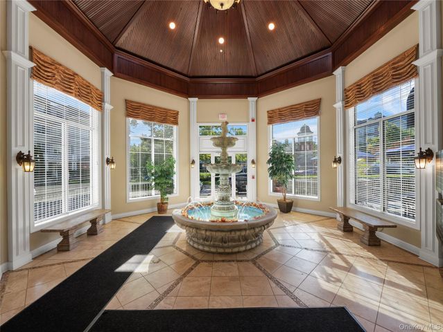 3 Harbor Pointe Drive, Haverstraw, NY 10927