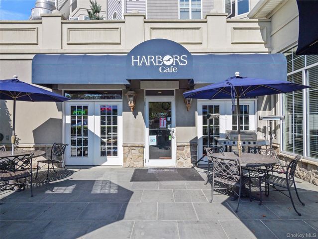 3 Harbor Pointe Drive, Haverstraw, NY 10927