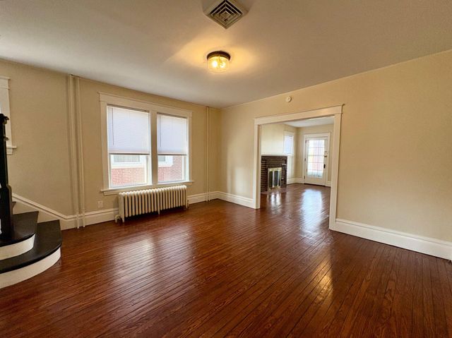 616 N FRONT ST, Wormleysburg, PA 17043