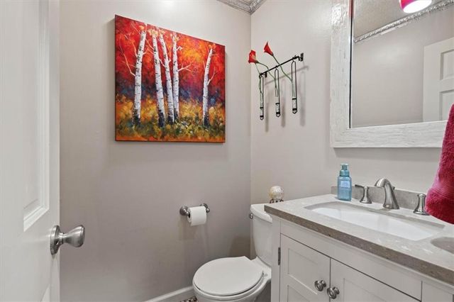 14512 W 69th Street, Shawnee, KS 66216