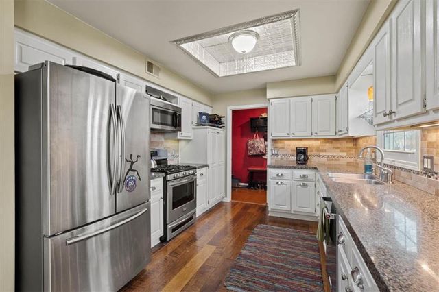 14512 W 69th Street, Shawnee, KS 66216