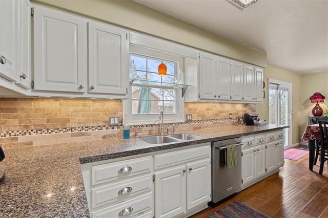 14512 W 69th Street, Shawnee, KS 66216