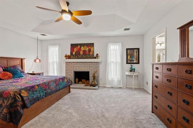 14512 W 69th Street, Shawnee, KS 66216