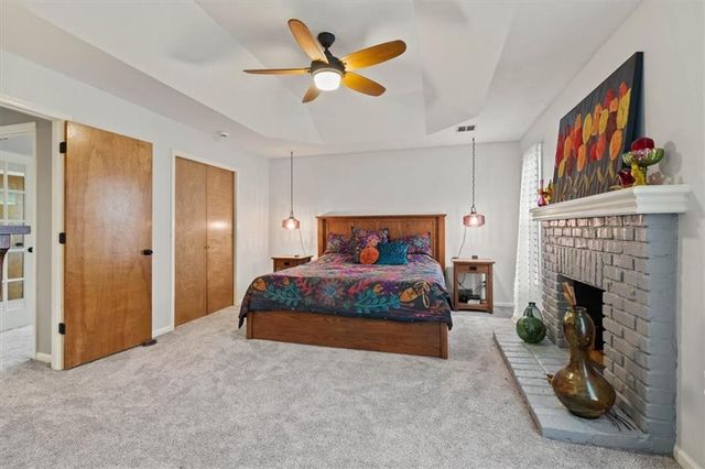 14512 W 69th Street, Shawnee, KS 66216