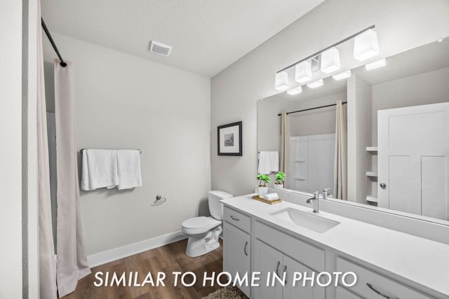 2811 NW Greenwood Street, Ankeny, IA 50023