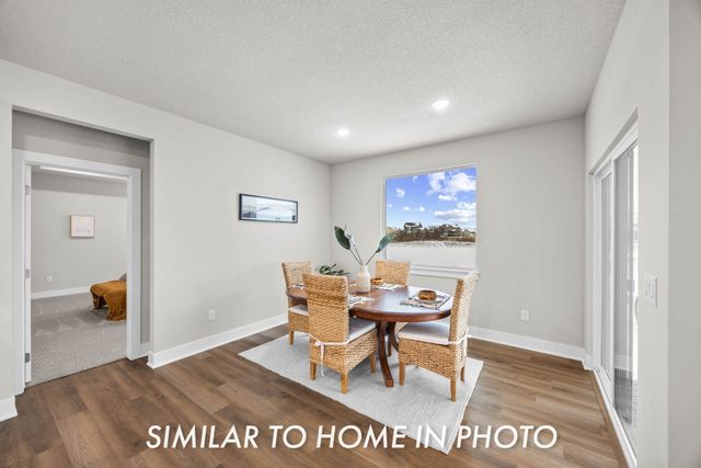 2811 NW Greenwood Street, Ankeny, IA 50023