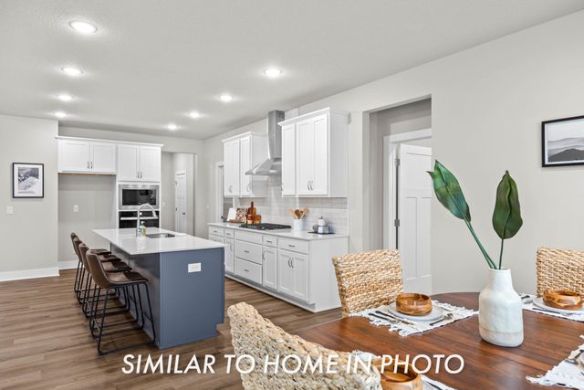 2811 NW Greenwood Street, Ankeny, IA 50023