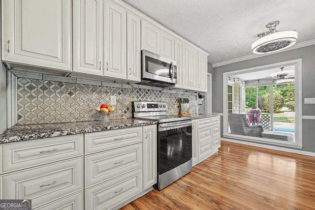 1407 Mill Glenn Court, Lawrenceville, GA 30045