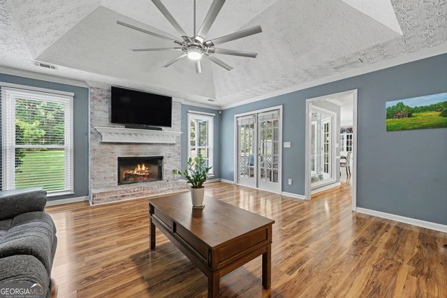 1407 Mill Glenn Court, Lawrenceville, GA 30045