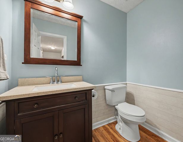 1407 Mill Glenn Court, Lawrenceville, GA 30045